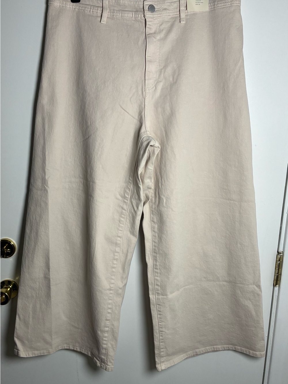 Universal Thread Wide-Leg Chinos in Light Cream